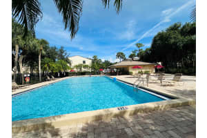 204 Foxtail Drive E3, Greenacres, FL 33415 Sold 09/23/24