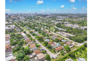 484 SW 1st Street, Boca Raton, FL 33432 Sold 12/10/24