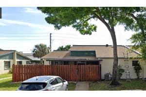 1052 Manor Drive 13b, Lake Worth Beach, FL 33461 Sold 09/20/24