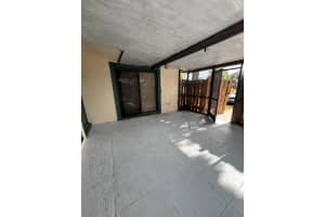 1052 Manor Drive 13b, Lake Worth Beach, FL 33461 Sold 09/20/24