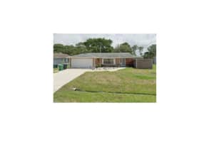 662 SE Essex Drive, Port Saint Lucie, FL 34984 Sold 12/06/24