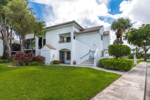 7563 Glendevon Lane 1301, Delray Beach, FL 33446 Sold 02/07/25