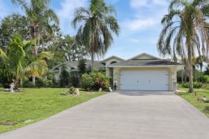 250 SE Grove Avenue, Port Saint Lucie, FL 34983 Sold 12/12/24