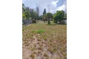 2907 Broadway Avenue, West Palm Beach, FL 33407 - MLS#R11009432