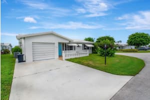 1101 SW 17th Street, Boynton Beach, FL 33426 - MLS#R11009465