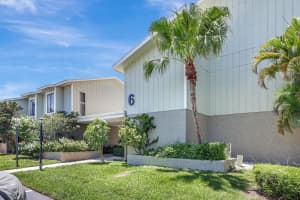 800 NW Fork Road 6-8, Stuart, FL 34994 Sold 09/05/24