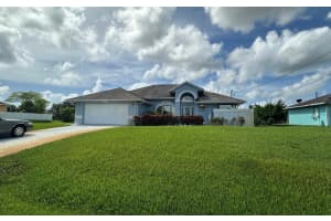 434 SW Jeanne Avenue, Port Saint Lucie, FL 34953 Sold 09/13/24