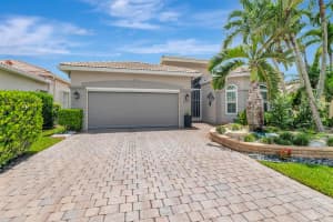 6952 Pisano Drive, Lake Worth, FL 33467 Sold 01/28/25