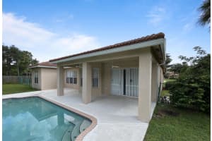 124 Sycamore Drive, Royal Palm Beach, FL 33411 Sold 11/26/24