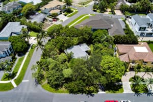 399 NE 8th Street, Boca Raton, FL 33432 Sold 03/03/25