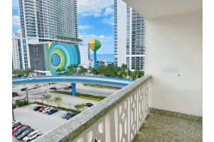 1825 S Ocean Drive 903, Hallandale Beach, FL 33009 Sold 10/31/24