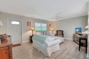 582 Monaco M, Delray Beach, FL 33446 Sold 01/03/25