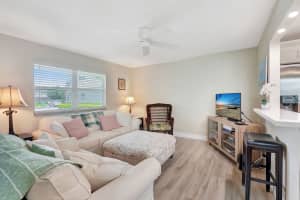 582 Monaco M, Delray Beach, FL 33446 Sold 01/03/25