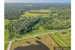 13520 SE 22nd Ln Lane, Okeechobee, FL 34974 - MLS#R11009614