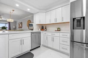 7286 Huntington Lane 401, Delray Beach