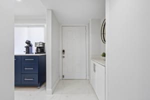 7286 Huntington Lane 401, Delray Beach, FL 33446 Sold 10/17/25