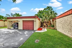 9442 NW 65th Street D5, Tamarac, FL 33321 Sold 02/18/25