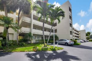 3178 Via Poinciana 208, Lake Worth, FL 33467 Sold 12/12/24