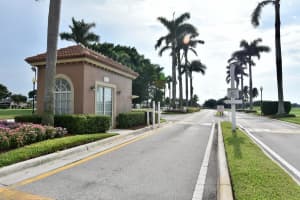 MLS# R11009757, Boynton Beach, Florida 33437