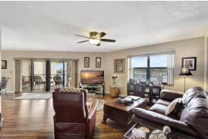 313 Lake Circle 316, North Palm Beach, FL 33408 Sold 07/30/25