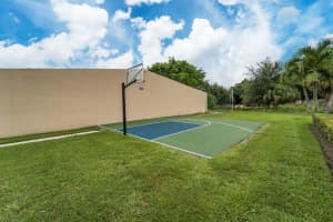 5356 Eagle Lake Drive, Palm Beach Gardens, FL 33418 Sold 09/30/24