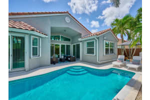 3277 NW 22nd Avenue, Oakland Park, FL 33309 Sold 09/20/24