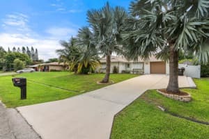 637 SW Granadeer Street W, Port Saint Lucie, FL 34983 Sold 12/17/24