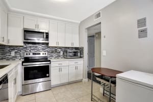 708 SE 2nd Avenue 324, Deerfield Beach, FL 33441 Sold 11/04/24
