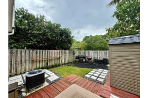 310 Georgian Park Drive, Jupiter, FL 33458 Sold 08/13/24