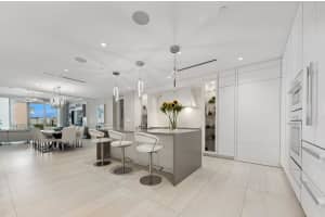 200 SE Mizner Boulevard 609, Boca Raton, FL 33432 Sold 12/03/24