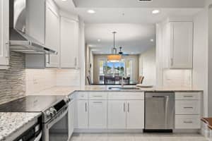 15 Harbour Isle Drive 102, Fort Pierce, FL 34949 Sold 10/11/24