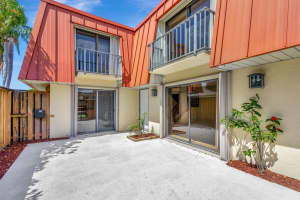 3161 Meridian Way S A, Palm Beach Gardens, FL 33410 Sold 04/24/25