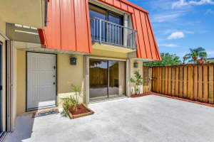3161 Meridian Way S A, Palm Beach Gardens, FL 33410 Sold 04/24/25