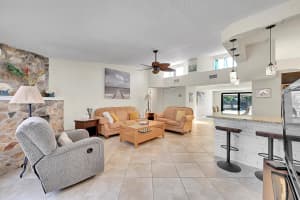 228 SW 8th Avenue, Boynton Beach, FL 33435 Sold 05/15/25