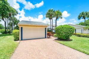 8 Eastgate Drive A, Boynton Beach, FL 33436 Sold 10/30/24