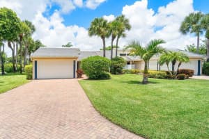 8 Eastgate Drive A, Boynton Beach, FL 33436 Sold 10/30/24
