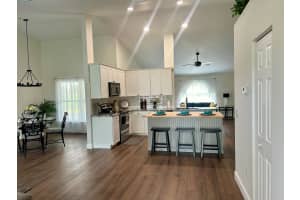 333 NW Curtis Street, Port Saint Lucie, FL 34983 Sold 10/07/24