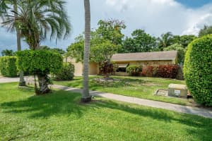 MLS# R11010254, Lake Worth, Florida 33463