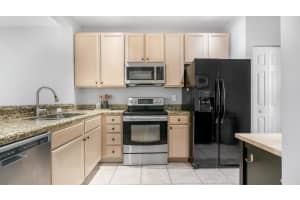 6432 Park Lake Circle, Boynton Beach, FL 33437 Sold 10/07/24