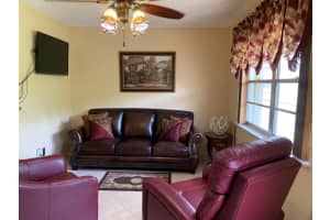 29 Lake Vista Trail 204, Port Saint Lucie, FL 34952 Sold 11/12/24