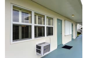320 Horizons W 103, Boynton Beach