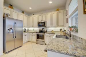 7955 Picklewood Park Drive, Boynton Beach, FL 33437 Sold 02/07/25