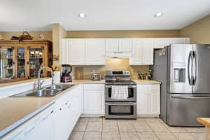 20848 NW 3rd Lane 85, Pembroke Pines, FL 33029 Sold 10/07/24