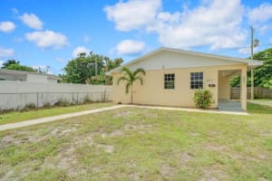 950 York Street, West Palm Beach, FL 33401 Sold 01/22/25