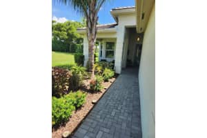 11650 SW Golden Falls Lane, Port Saint Lucie, FL 34987 Sold 03/25/25