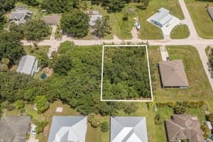 8825 93rd Avenue, Vero Beach, FL 32967 Sold 09/26/25