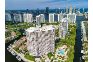 1000 Island Boulevard 2703, Aventura, FL 33160 Sold 04/25/25