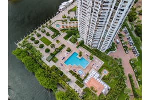 1000 Island Boulevard 2703, Aventura, FL 33160 Sold 04/25/25
