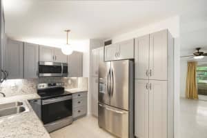 501 Coconut Avenue E, Port Saint Lucie, FL 34952 Sold 01/24/25