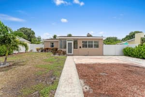 930 Hansen Street, West Palm Beach, FL 33405 Sold 03/07/25